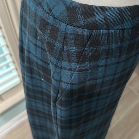 Merona Plaid Skirt - Picture 3 of 8